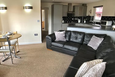 1 bed flat, Hassell Street, Basford, Newcastle under Lyme, ST51BF - Image 6